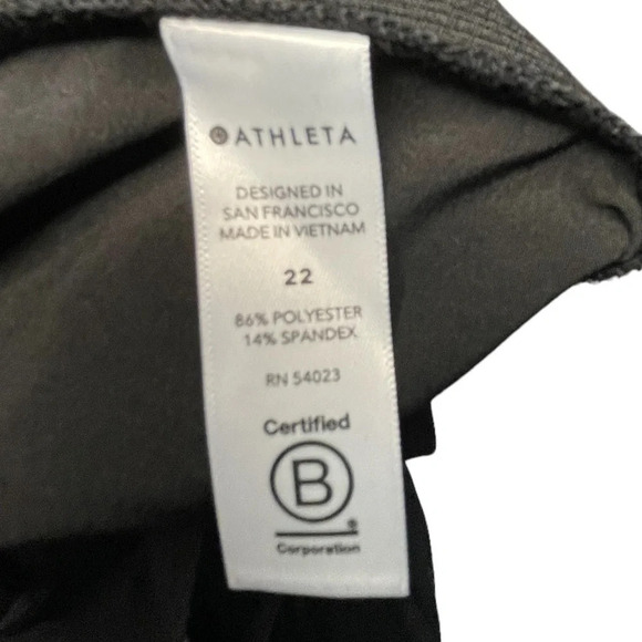 ATHLETA Brooklyn Black Sleeveless Jumpsuit Women’s Size 22 Semi Fitted Ankle - Picture 6 of 9